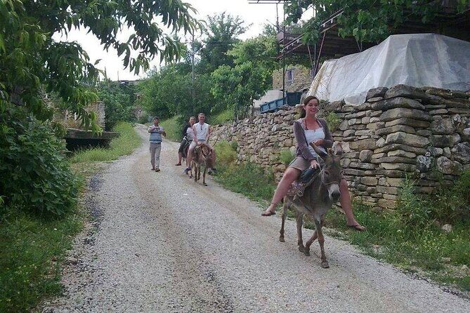 Green Canyon Boat Trip and Bus Safari Tour w/Lunch - Lunch at a lakeside Turkish-style restaurant: included, but plan for drinks