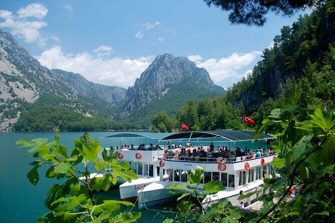 Green Canyon Boat Trip From Side with Unlimited Soft Drinks - Onboard Atmosphere: Crew, Language, and the Human Side of Tours
