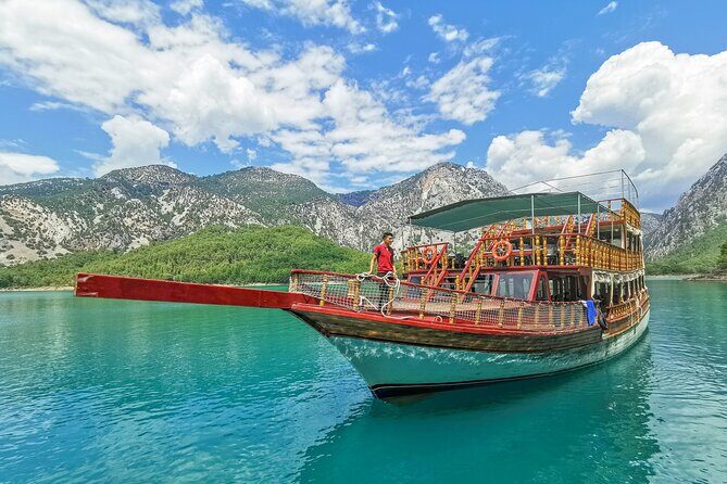 Green Canyon Boat Trip with Lunch and Unlimited Drinks - Stop 1 at Manavgat/Oymapınar Dam: a quick photo break that stretches the day