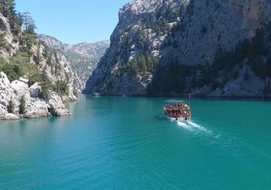 Green Canyon: Boot Tour with Lunch, Soft Drinks, & Transfer - Green Canyon Water Time: Swimming, Eagle Nests, and Those Rocks