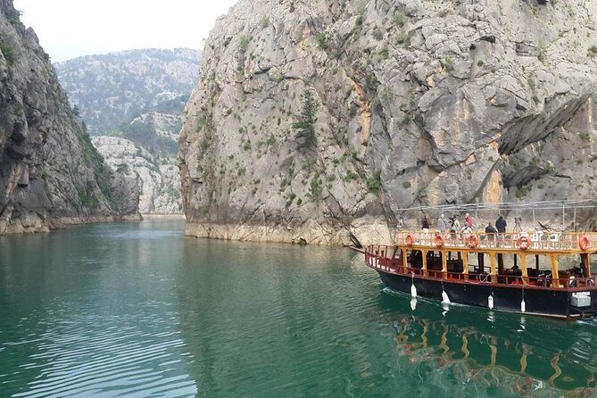 Green Canyon Full-Day All Inclusive Boat Trip - The Taurus Mountains, seen from the water