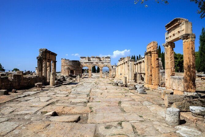 Guided Day Trip from Antalya to Pamukkale With Lunch & Transfer - Getting from Antalya to Pamukkale with A/C bus comfort (and smart pauses)