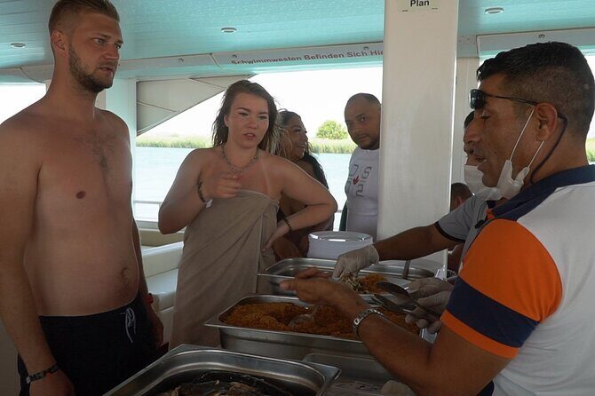 Half Day Boat Tour in Side, Turkey - Lunch onboard after swimming: the easiest meal of the day