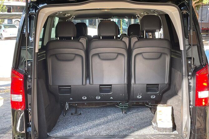 Kaş - Kalkan Transfers - Private Airport Transfer Services - Finding your driver in Kaş: the Aslar Turizm office and how pickup works