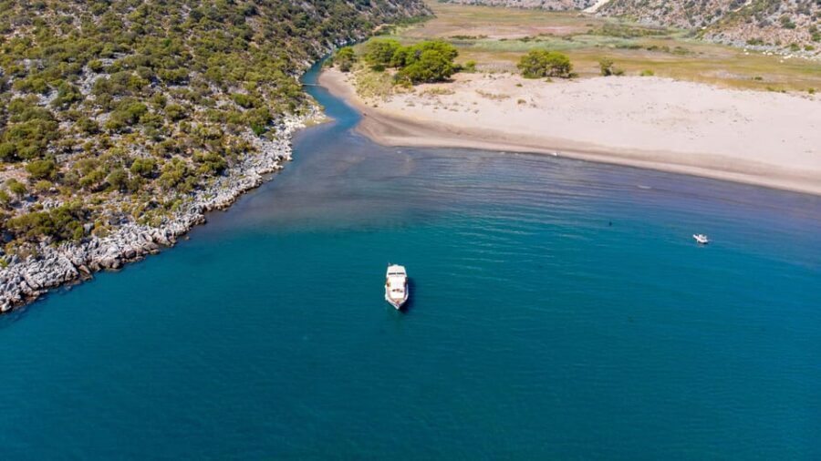 Kas: (Small Group) Day Trip to Kekova Island, Demre & Myra - Pirates Cave: a quick natural photo stop with strong visual payoff