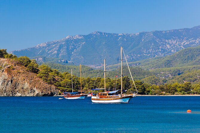 Kemer Pirate Boat Trip - Çamyuva / Alacasu near Paradise Bay: another hour of coastal time