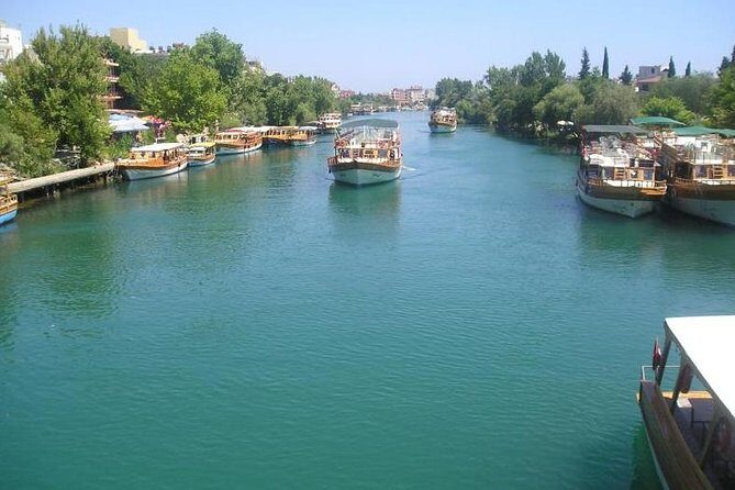 Manavgat River Cruise, Waterfalls and Market Tour from Belek - The guides and group vibe: what makes the difference