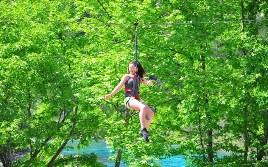Mix Combo Adventure Tour: Zipline, River Rafting, Canyoning - Lunch break: a good reset in the middle of the action