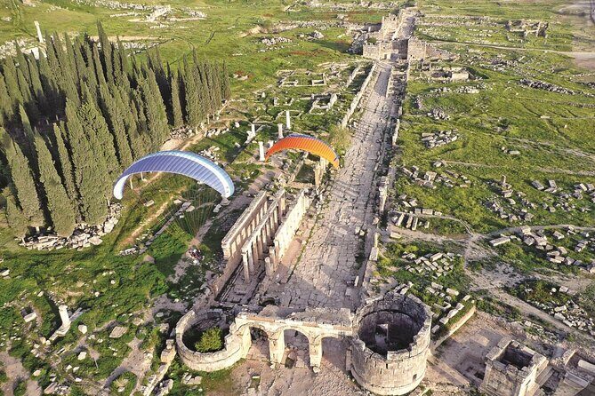 Pamukkalea and Salda Lake Tour with Breakfast-Lunch-Dinner - Salda Gölü in one hour: what you can do with that time