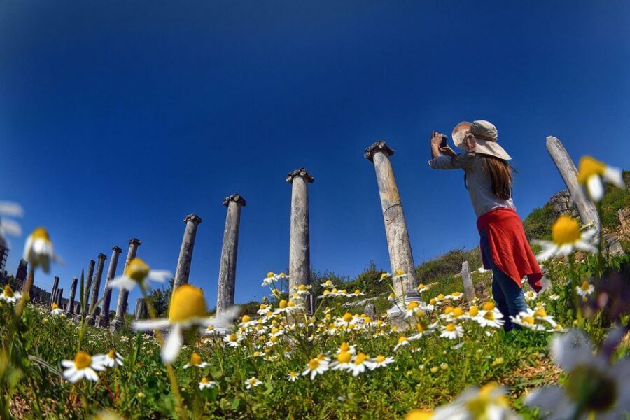 Perge, Aspendos & city of Side Full-Day Tour from Antalya - What to budget on: entrances, drinks, and the pace you should expect