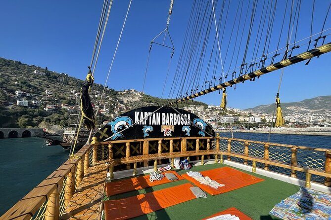 Pirate Boat Tour in Alanya: A Relaxing Day Out with Lunch - Seeing Red Tower and Tersane Shipyard from the Water