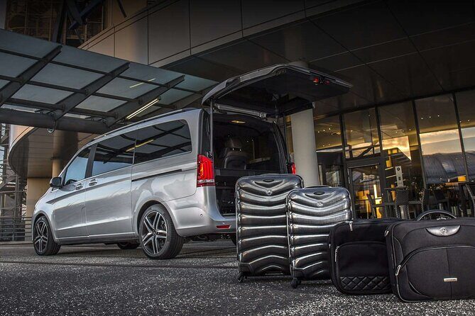 Private Antalya Airport Transfer Service - Timing that helps: 20–30 minutes to most hotels, flexible with location