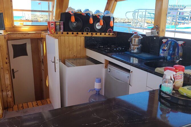 Private Boat Tour İn Side - Transfers in Side: the part that usually goes wrong, but here doesn’t