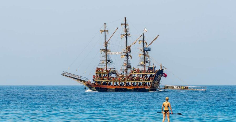 Red Dragon Pirate Boat Trip & Lunch - From Kemer Beach to Pirate-Boat Reality