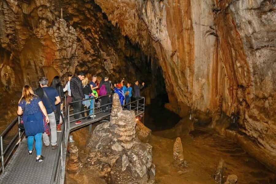 Sapadere Tour with Dimçay Lunch, Cave, Tropical Fruit Garden - Lunch by the Dimçay River: Shaded Platforms and Practical Turkish Food