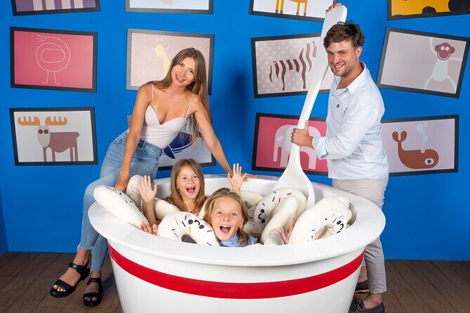 Selfie Park Antalya the Biggest Selfie Museum in Europe - Selfie Park Antalya: photo fun with real room to move