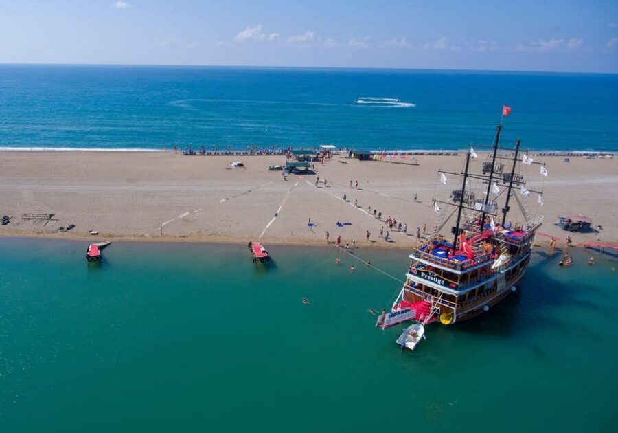 Side: Dolphin Island Boat Trip with Lunch & Unlimited Drinks - Quick checklist: what to bring (and what not to)