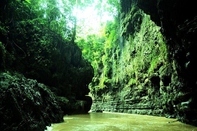 Side Green Canyon Boat Trip With Unlimited Drinks And Lunch - Service and guiding: friendly staff, but guide presence can vary