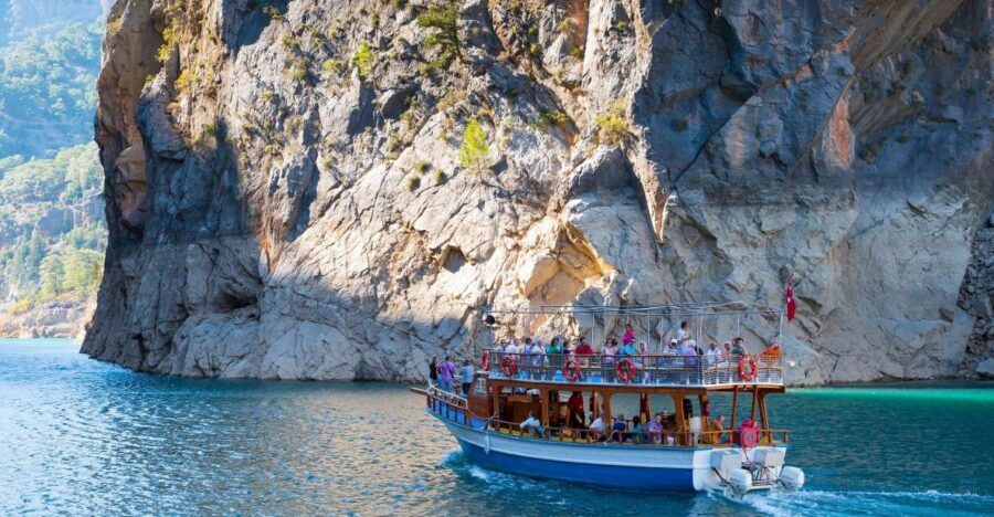 Side: Green Canyon Jeep and Boat Tour with Lunch - Değirmenli Köyü Yolu and Bucakşeyhler: the smaller stops that round out the loop