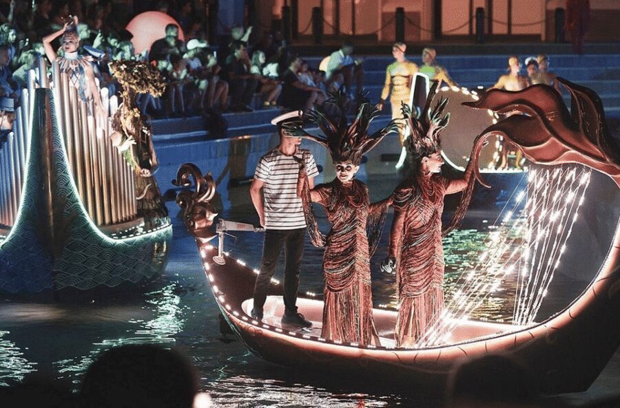 Side: Land of Legends Bus Transfers and Boat Parade - Is It Worth It? My Booking Recommendation