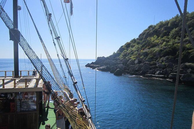 Side Lazy Day Boat Trip - Foam Party and On-Board Vibes: Fun, Yes—Quiet, Not Always