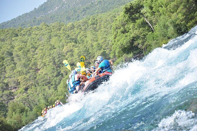 Side: Whitewater Rafting Adventure with Lunch and Transfer - Lunch midway: why the break is more valuable than it sounds