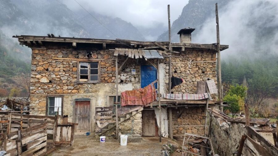 Side:Golden Cradle Cavern & Ormana Village Tour - Button Houses in Ürünlü and Ormana: Craft You Can Learn in an Hour