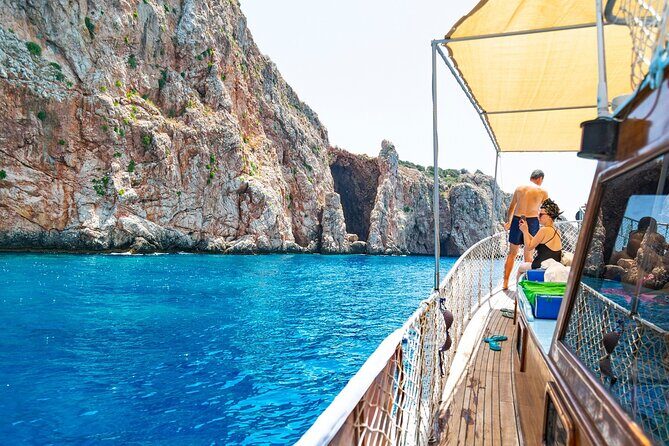 Sightseeing Cruise from Old Town Harbor - Onboard Experience: Views, Music, and Comfort Tips That Matter