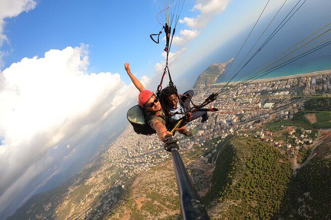 Tandem Paragliding in Alanya with Professional Licensed Pilots - The big wow factor: 700 meters over Alanya, landing at Cleopatra Beach